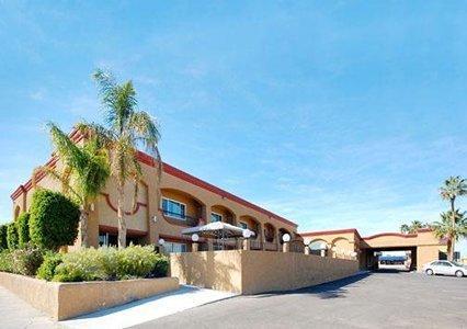 Hollies Hotel & Suites Calexico Exterior foto