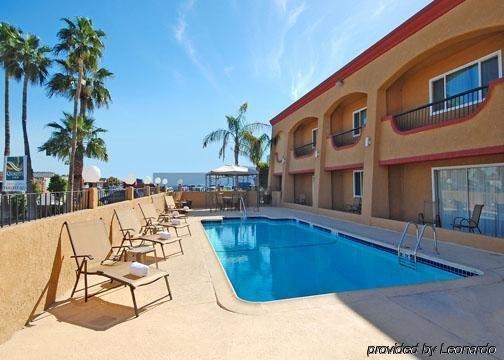 Hollies Hotel & Suites Calexico Facilidades foto