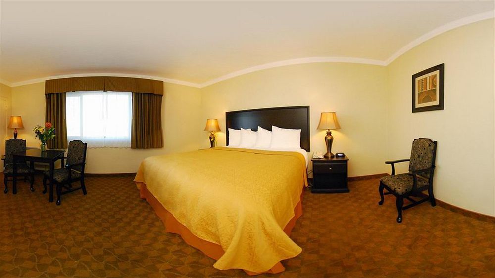 Hollies Hotel & Suites Calexico Exterior foto